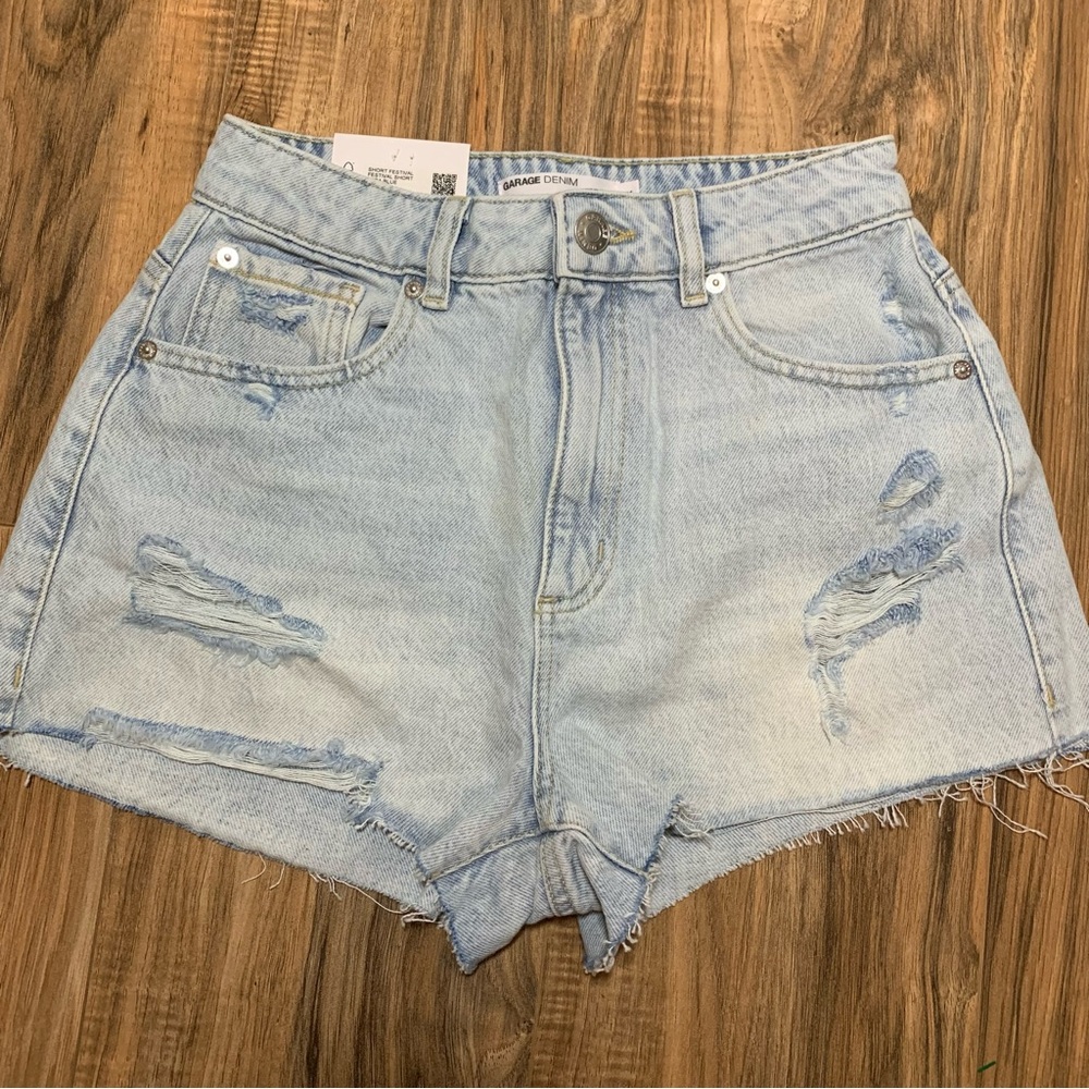 Garage denim distressed festival shorts size 25